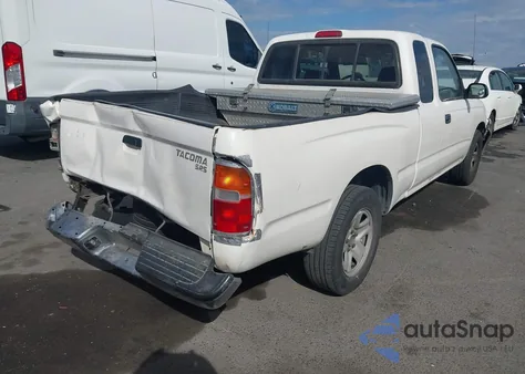 2000 Toyota Tacoma из США, поврежденный, VIN 4TAVL52N4YZ573716
